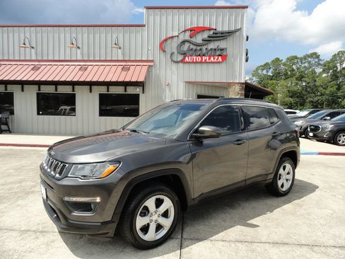 Used 2021 Jeep Compass Latitude AWD/4WD image 1