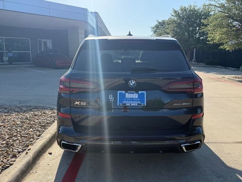 Used 2022 BMW X5 xDrive45e w/ M Sport Package AWD/4WD image 4