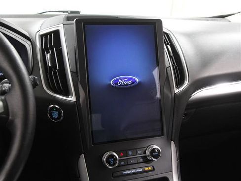 Certified 2024 Ford Edge SEL w/ Sport Appearance Package image 9