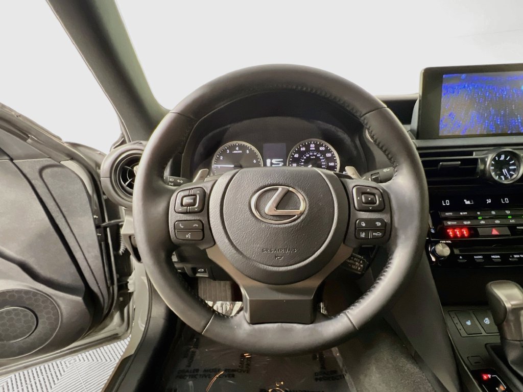 Used 2025 Lexus IS 350 F Sport w/ Accessory Package 2 RWD image 15