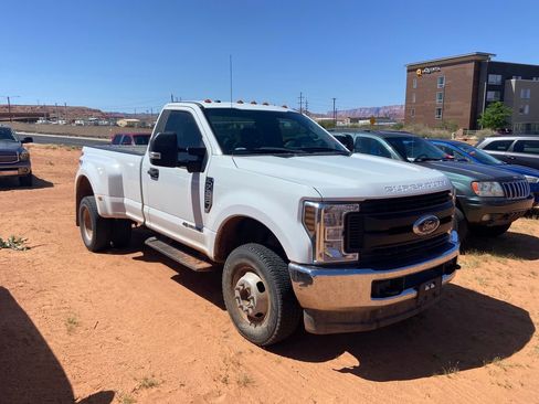 Used 2019 Ford F350 XL w/ XL Value Package AWD/4WD image 3