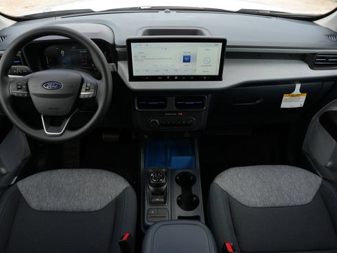 New 2026 Ford Maverick XLT w/ Equipment Group 301A AWD/4WD image 4
