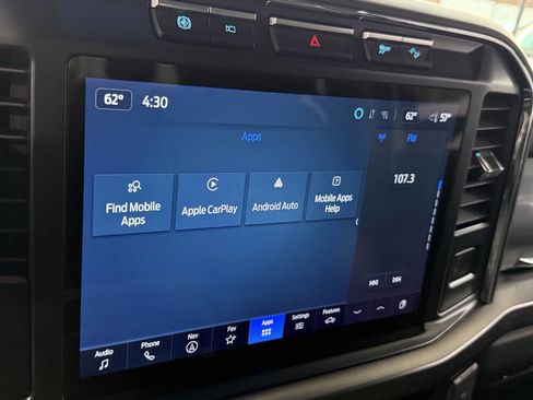 Used 2024 Ford F250 Lariat w/ Chrome Package image 46