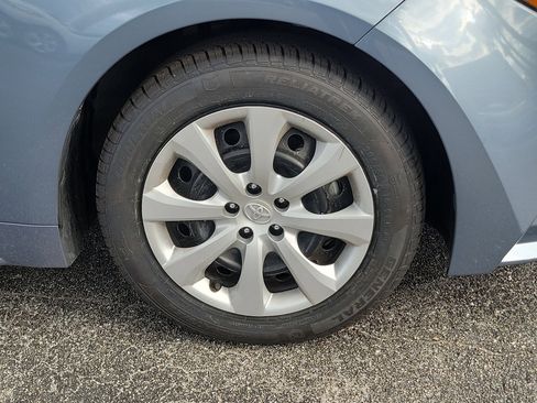 Certified 2024 Toyota Corolla LE image 7