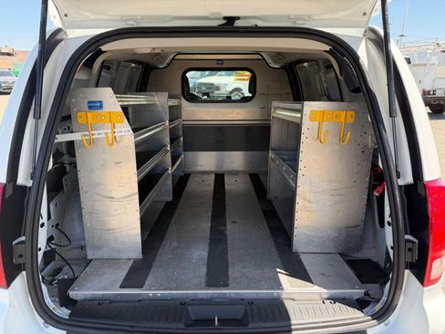 Used 2013 RAM C/V Tradesman FWD image 15