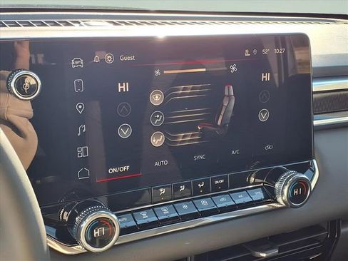 New 2026 GMC Canyon Elevation image 13