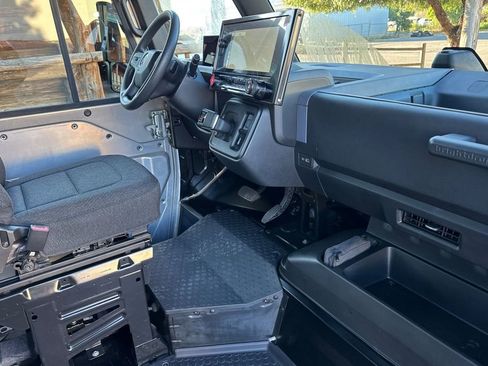 Used 2023 Chevrolet Brightdrop 600 w/ Active Safety Package 2 image 16