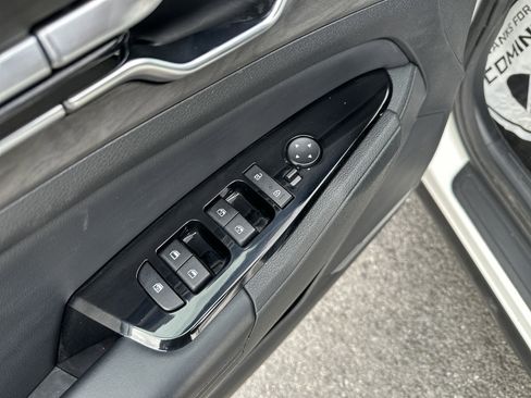 Used 2023 Kia Sportage X-Line image 16