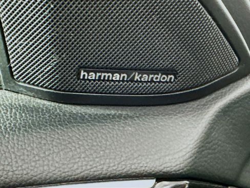 Used 2014 Mercedes-Benz E 350 4MATIC Sedan image 20