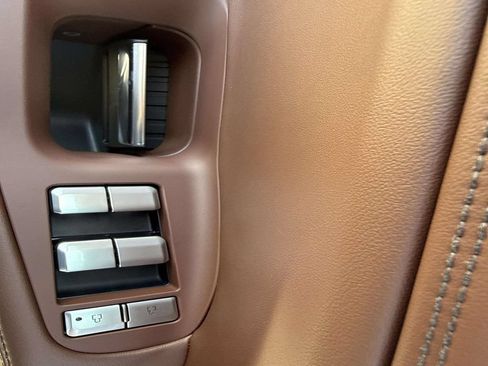 New 2026 Lincoln Navigator Reserve AWD/4WD image 21