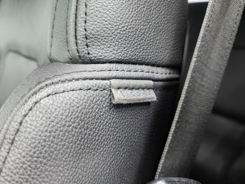 Used 2009 Pontiac G8 GT w/ Premium Package image 34