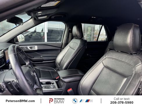 Used 2020 Ford Explorer XLT w/ Equipment Group 202A image 14