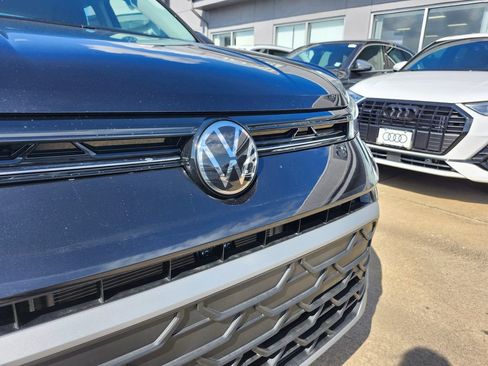 New 2025 Volkswagen Taos S image 21