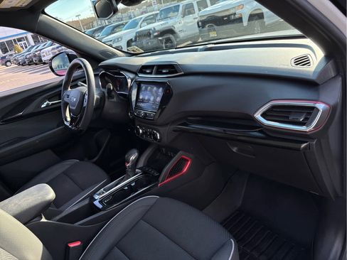 Certified 2023 Chevrolet TrailBlazer RS w/ Convenience Package image 28