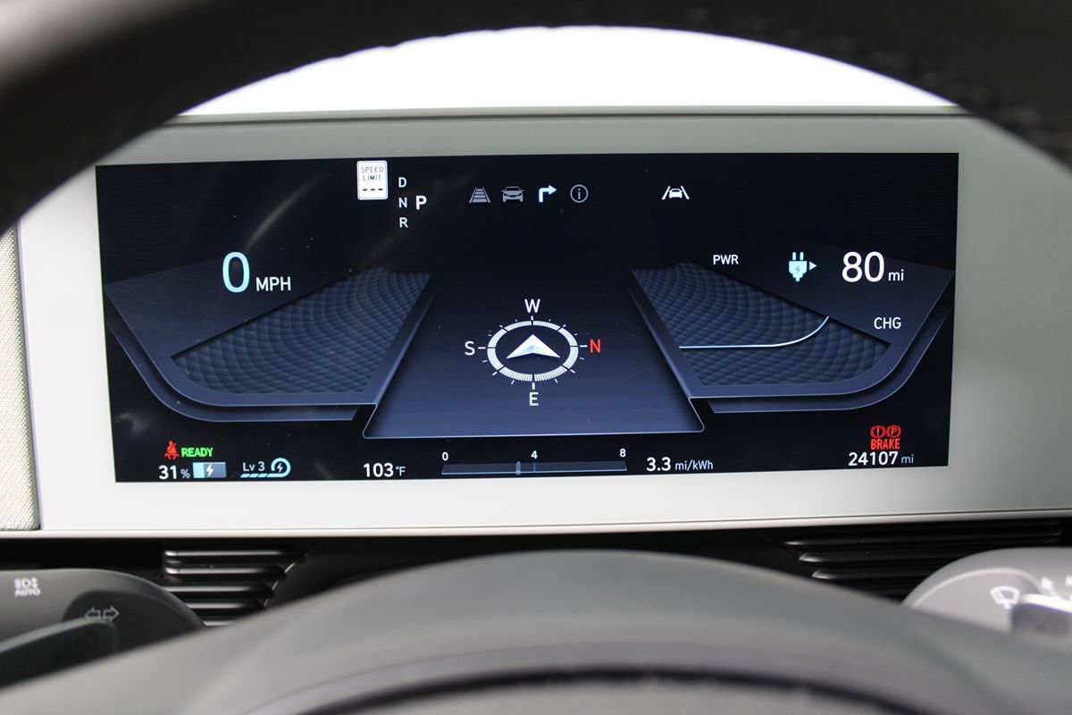 Used 2024 Hyundai Ioniq 5 SE RWD image 12