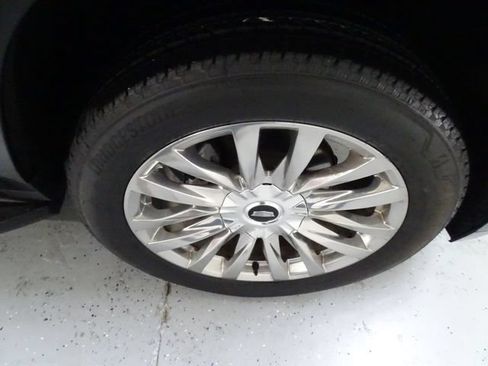 Certified 2024 Cadillac Escalade Premium Luxury w/ LPO, Floor Liner Package AWD/4WD image 30