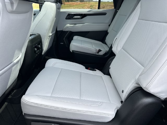 New 2025 Chevrolet Tahoe Premier RWD image 12