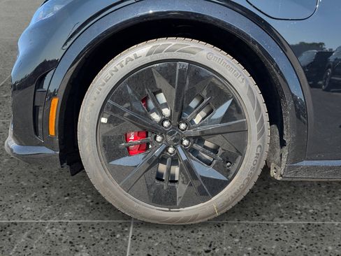 New 2025 Ford Mustang Mach-E GT image 9