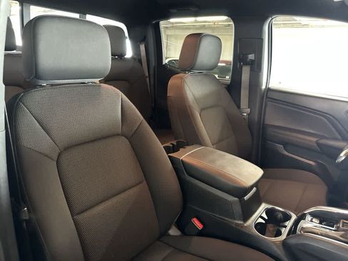 Used 2024 GMC Canyon Elevation w/ Convenience Package RWD image 25