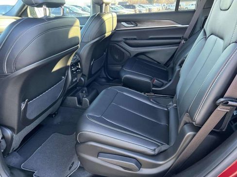 New 2025 Jeep Grand Cherokee L Limited image 5