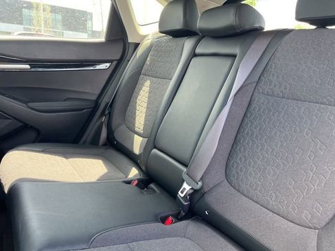 Certified 2025 Kia Seltos S FWD image 30
