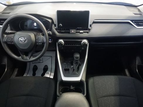 Certified 2025 Toyota RAV4 XLE AWD/4WD image 26