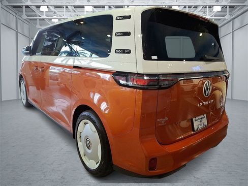 New 2025 Volkswagen ID. Buzz 1st Edition image 4