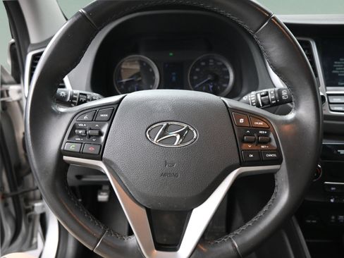 Used 2017 Hyundai Tucson SE Plus FWD image 27