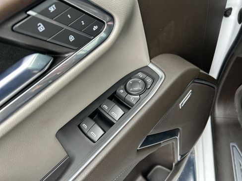 Used 2022 GMC Sierra 1500 SLT w/ SLT Premium Plus Package image 23