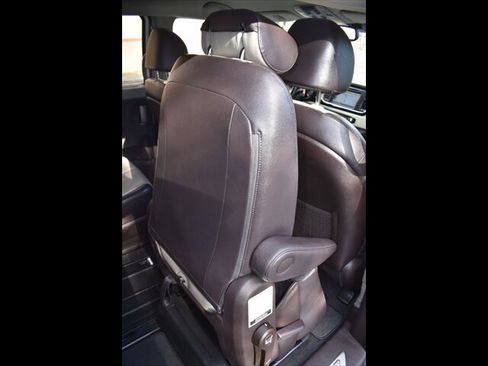 Used 2018 Kia Sedona SX Limited FWD image 30