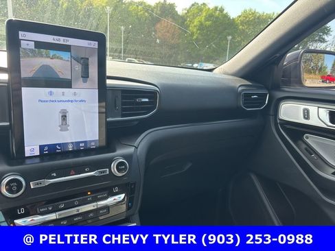 Used 2020 Ford Explorer ST w/ ST Street Pack image 17