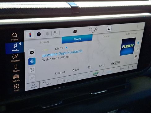 Used 2025 Jeep Wrangler Sport image 16