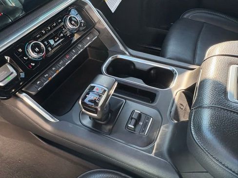 Used 2022 GMC Sierra 1500 Denali image 20