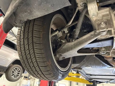 Used 2006 Chevrolet Corvette Coupe RWD image 25