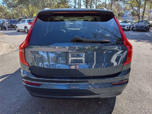 Certified 2023 Volvo XC90 B5 Core image 5