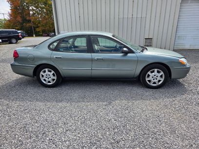 Used 2006 Ford Taurus SE