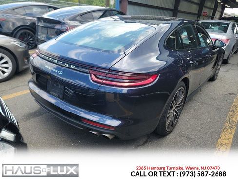 Used 2018 Porsche Panamera 4S AWD/4WD image 3