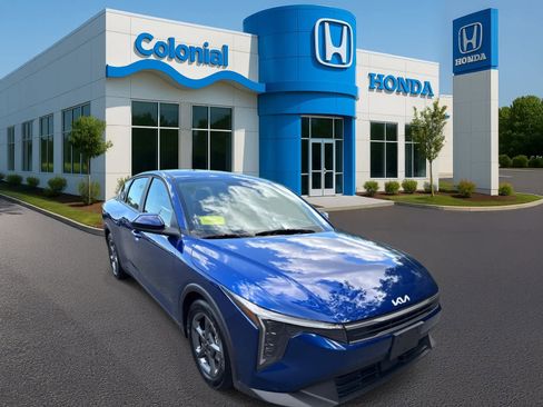 Used 2025 Kia K4 LXS image 9