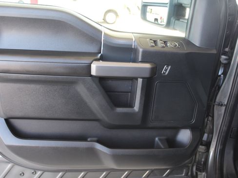 Used 2019 Ford F150 XLT w/ Equipment Group 302A Luxury image 29