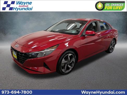 Used 2023 Hyundai Elantra SEL w/ Convenience Package image 1