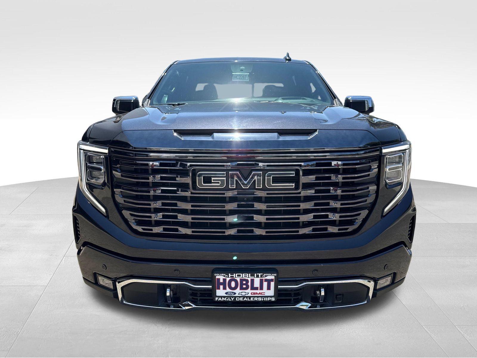 Used 2022 GMC Sierra 1500 Denali Ultimate AWD/4WD image 8