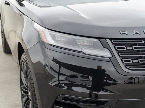 Used 2026 Land Rover Range Rover Velar Dynamic SE AWD/4WD image 10