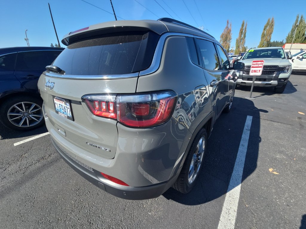Used 2021 Jeep Compass Limited AWD/4WD image 4