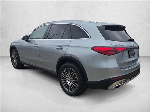 Used 2026 Mercedes-Benz GLC 300 image 8