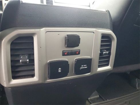 Used 2018 Ford F250 Lariat w/ Lariat Ultimate Package image 11