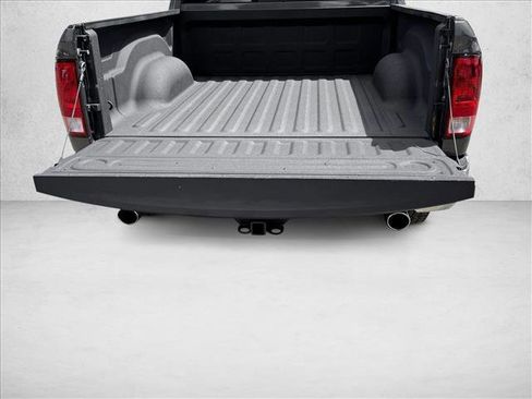 Used 2018 RAM 1500 Big Horn AWD/4WD image 8