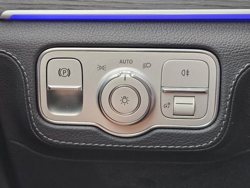 Certified 2024 Mercedes-Benz GLE 350 4MATIC image 23