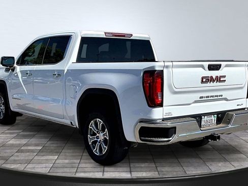 Used 2025 GMC Sierra 1500 SLT RWD image 5