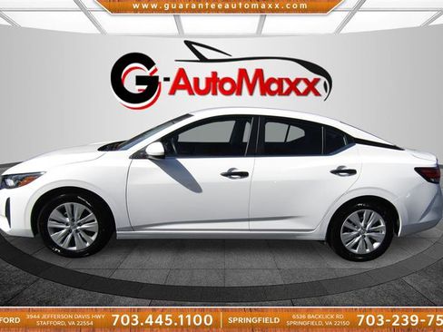 Used 2024 Nissan Sentra S image 8
