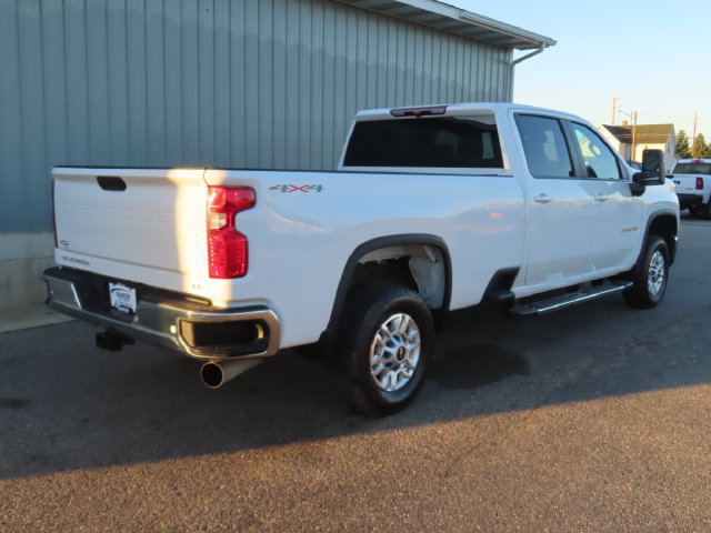 Used 2025 Chevrolet Silverado 2500 LT w/ Safety Package AWD/4WD image 3